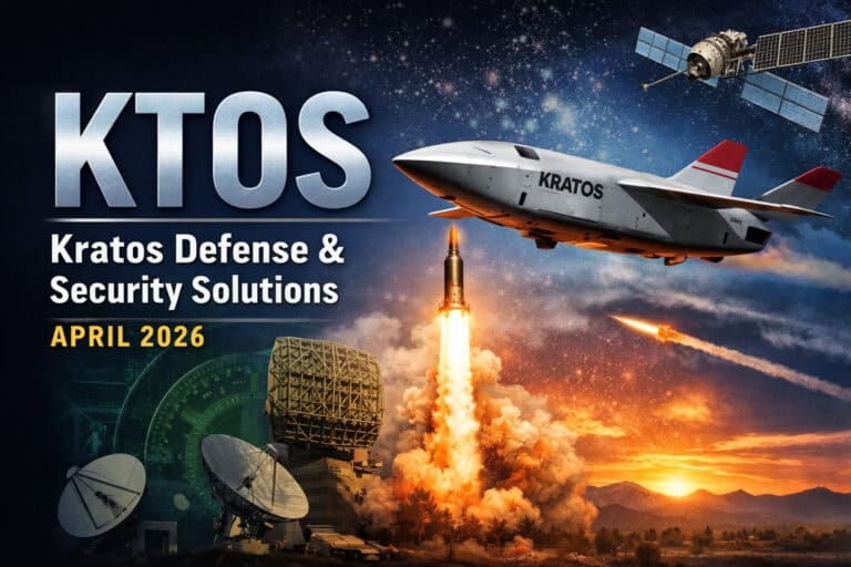 Immagine di un aereo Kratos in volo con lancio missilistico nello sfondo spaziale.